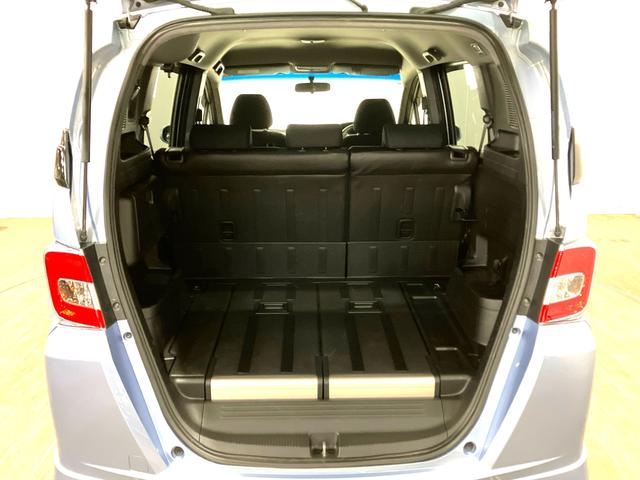 フリードスパイクハイブリッド ジャストセレクション　禁煙　純正ナビ　弊社下取りワンオーナー車　後期モデル　両側電動スライドドア　リアカメラ　スマートキー　クルーズコントロール　Ｂｌｕｅｔｏｏｔｈ　地デジ　ＣＤ／ＤＶＤ　横滑り防止装置　ＨＩＤ　ＥＴＣ（25枚目）