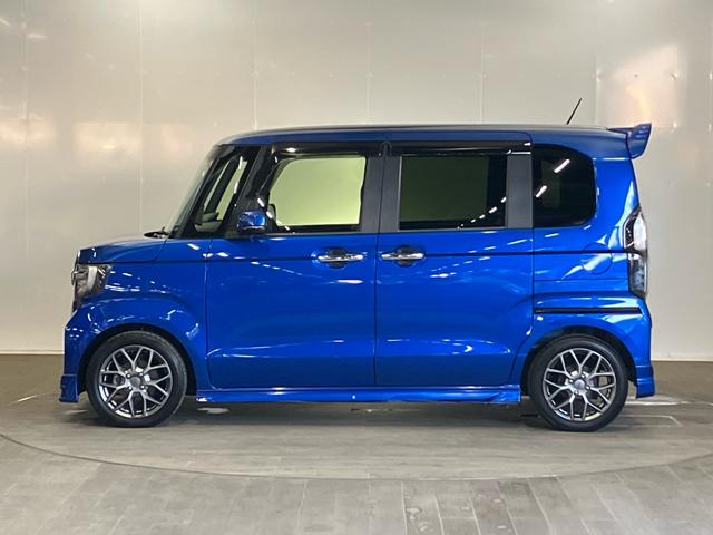 N-BOXカスタム G・EXターボホンダセンシング 純正8intナビ Rカメラ 無限フルエアロ 無限アルミ センシング 両側電動ドア スマートキー 弊社下取り車 Bluetooth USB ミュージックサーバー ETC 追突被害軽減ブレーキ ACC(7枚目)