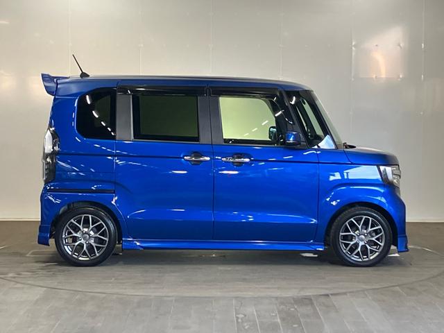 N-BOXカスタム G・EXターボホンダセンシング 純正8intナビ Rカメラ 無限フルエアロ 無限アルミ センシング 両側電動ドア スマートキー 弊社下取り車 Bluetooth USB ミュージックサーバー ETC 追突被害軽減ブレーキ ACC(11枚目)