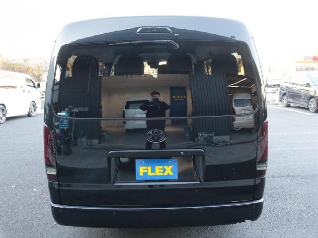 ハイエースワゴン GL Ver1シートアレンジ施工オリジナルフロントバンパーオリジナル16インチアルミオリジナルオーバーフェンダーオリジナルLEDテールライトアルパインBIG-X11インチナビ12.8フリップダウンモニター(6枚目)