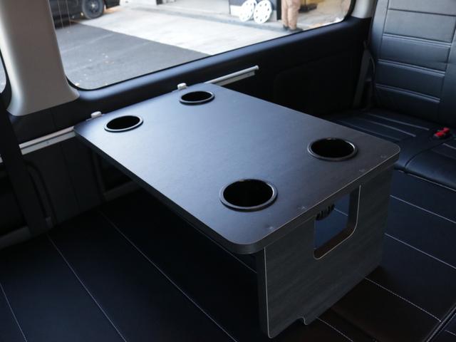 ハイエースワゴン GL Ver1シートアレンジ施工オリジナルフロントバンパーオリジナル16インチアルミオリジナルオーバーフェンダーオリジナルLEDテールライトアルパインBIG-X11インチナビ12.8フリップダウンモニター(26枚目)