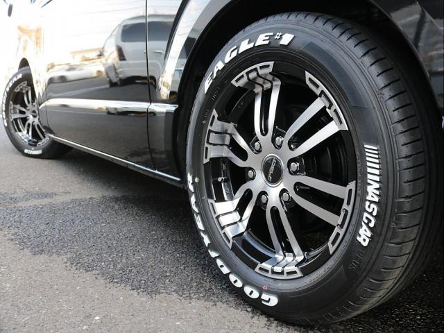 ハイエースバン オリジナルフロントスポイラー2インチローダウンオリジナルLEDテールライトオリジナル17インチアルミナスカー17インチタイヤオリジナルワークタイプベットKIT純正7インチSDナビバックカメラ装備(3枚目)