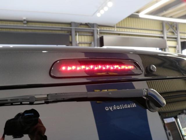 ハイエースバン オリジナルフロントスポイラー2インチローダウンオリジナルLEDテールライトオリジナル17インチアルミナスカー17インチタイヤオリジナルワークタイプベットKIT純正7インチSDナビバックカメラ装備(9枚目)