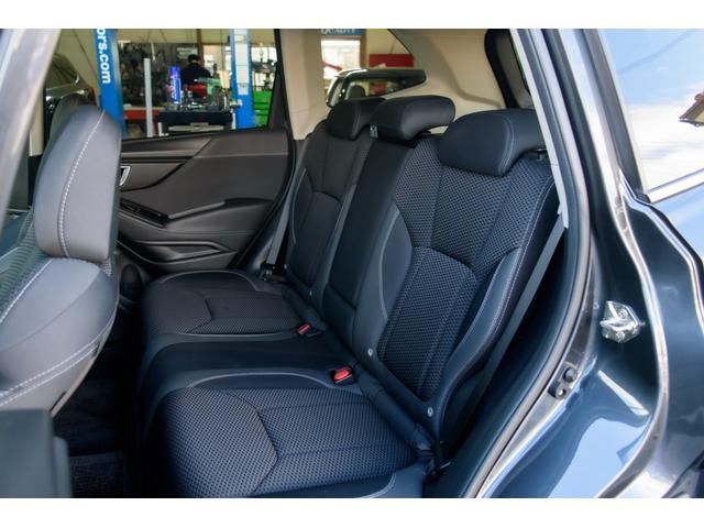 フォレスター プレミアム 自社整備工場3年自社保証付 アイサイト 電動リヤゲート 全席シートヒーター ステアリングヒーター ナビ TVフルセグ ETC バックカメラ ワンオーナー 新品バッテリー交換 エンジオイル交換(45枚目)