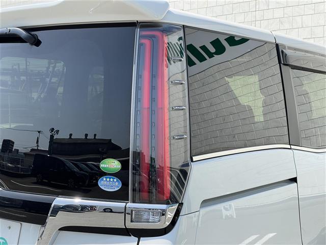 Ｇｉ　社外１１型ＳＤナビ（フルセグＴＶ／ＢＴ／ＤＶＤ／ＣＤ）　禁煙車　後席モニタ　バックモニタ　トヨタセーフティ　両側電動　シートヒータ　ＥＴＣ　ドラレコ　クルコン　エアロＴＲＤ　ＬＥＤライト　フォグランプ(40枚目)