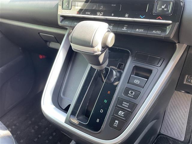 ヴォクシー ハイブリッドS-Z 純正ディスプレイオーディオナビ(フルセグTV/CD/DVD/BT) バックカメラ コーナーセンサー 両側パワスラ クルコン ドラレコ ETC2.0 シートヒーター ブレーキホールド USB HDMI(11枚目)