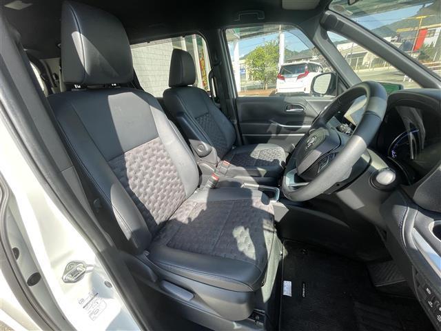 ヴォクシー ハイブリッドS-Z 純正ディスプレイオーディオナビ(フルセグTV/CD/DVD/BT) バックカメラ コーナーセンサー 両側パワスラ クルコン ドラレコ ETC2.0 シートヒーター ブレーキホールド USB HDMI(13枚目)