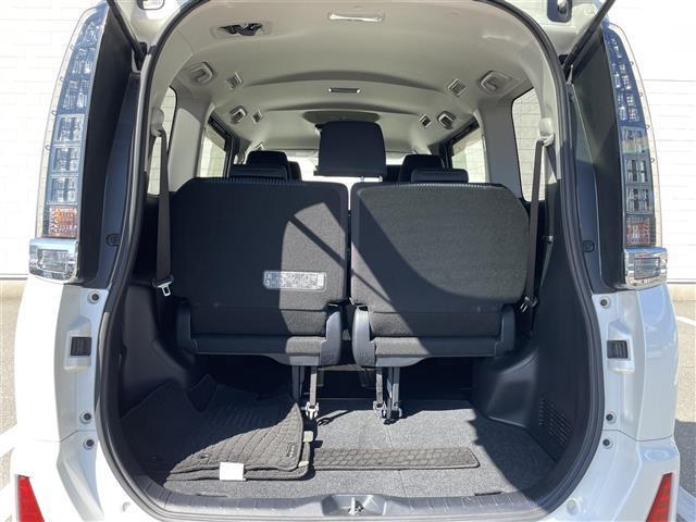 ヴォクシー ハイブリッドZS 社外7型HDDナビ(フルセグTV/CD/DVD/BT) バックカメラ 後席フリップダウンモニター 両側パワスラ 前後ドラレコ ETC 純正フロアマット 純正16インチアルミホイール スマートキー(16枚目)