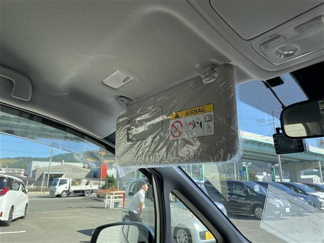 ヴォクシー ハイブリッドZS 社外7型HDDナビ(フルセグTV/CD/DVD/BT) バックカメラ 後席フリップダウンモニター 両側パワスラ 前後ドラレコ ETC 純正フロアマット 純正16インチアルミホイール スマートキー(32枚目)