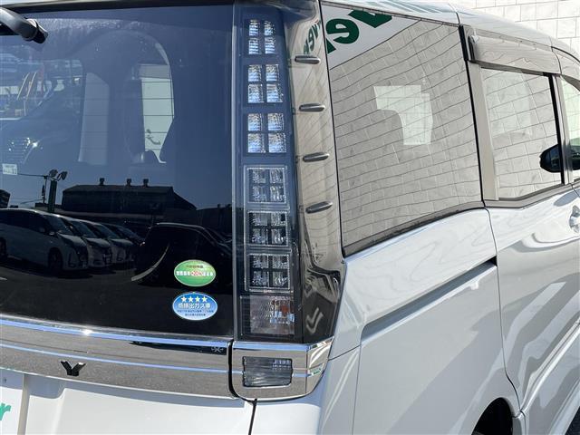 ヴォクシー ハイブリッドZS 社外7型HDDナビ(フルセグTV/CD/DVD/BT) バックカメラ 後席フリップダウンモニター 両側パワスラ 前後ドラレコ ETC 純正フロアマット 純正16インチアルミホイール スマートキー(41枚目)