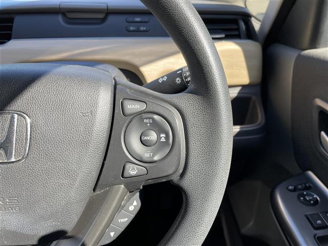 フリード G・ホンダセンシング 社外7型SDナビ(フルセグTV/CD/DVD/BT) バックカメラ ホンダセンシング レーダークルコン 両側パワスラ 前後ドラレコ ETC 純正LEDヘッドライト 純正フロアマット スマートキー(7枚目)