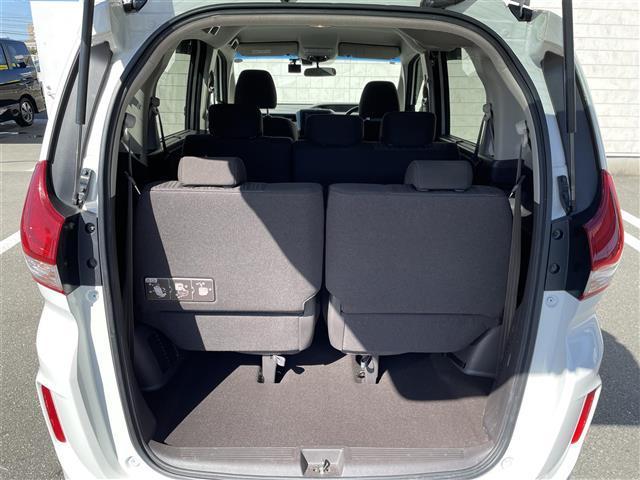 フリード G・ホンダセンシング 社外7型SDナビ(フルセグTV/CD/DVD/BT) バックカメラ ホンダセンシング レーダークルコン 両側パワスラ 前後ドラレコ ETC 純正LEDヘッドライト 純正フロアマット スマートキー(16枚目)