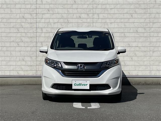 フリード G・ホンダセンシング 社外7型SDナビ(フルセグTV/CD/DVD/BT) バックカメラ ホンダセンシング レーダークルコン 両側パワスラ 前後ドラレコ ETC 純正LEDヘッドライト 純正フロアマット スマートキー(19枚目)