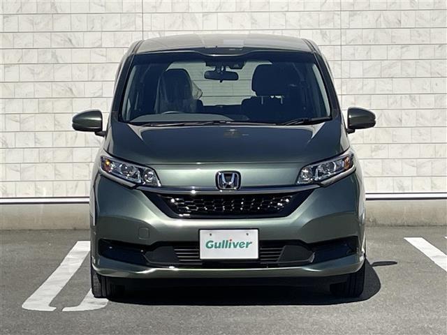 フリードハイブリッド ハイブリッド・Gホンダセンシング 社外8型SDナビ(フルセグTV/CD/DVD/BT) ホンダセンシング フリップダウンモニター 両側パワスラ クルコン ドラレコ ETC シートヒーター USB 純正LED 純正アルミホイール(19枚目)