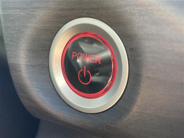 フリードハイブリッド ハイブリッド・Gホンダセンシング 社外8型SDナビ(フルセグTV/CD/DVD/BT) ホンダセンシング フリップダウンモニター 両側パワスラ クルコン ドラレコ ETC シートヒーター USB 純正LED 純正アルミホイール(22枚目)