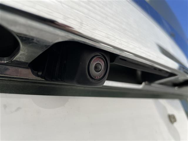 フリードハイブリッド ハイブリッド・Gホンダセンシング 社外8型SDナビ(フルセグTV/CD/DVD/BT) ホンダセンシング フリップダウンモニター 両側パワスラ クルコン ドラレコ ETC シートヒーター USB 純正LED 純正アルミホイール(42枚目)