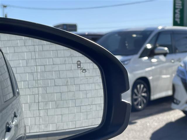 フリード e:HEVクロスター 純正9型ディスプレイナビ(フルセグTV/BT) バックカメラ ホンダセンシング コーナーセンサー レーダークルコン 両側パワスラ 前後ドラレコ ETC BSM シートヒーター 純正LEDヘッドライト(6枚目)