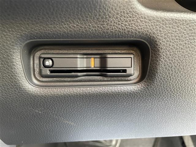 フリード e:HEVクロスター 純正9型ディスプレイナビ(フルセグTV/BT) バックカメラ ホンダセンシング コーナーセンサー レーダークルコン 両側パワスラ 前後ドラレコ ETC BSM シートヒーター 純正LEDヘッドライト(9枚目)