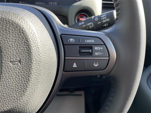 フリード e:HEVクロスター 純正9型ディスプレイナビ(フルセグTV/BT) バックカメラ ホンダセンシング コーナーセンサー レーダークルコン 両側パワスラ 前後ドラレコ ETC BSM シートヒーター 純正LEDヘッドライト(28枚目)