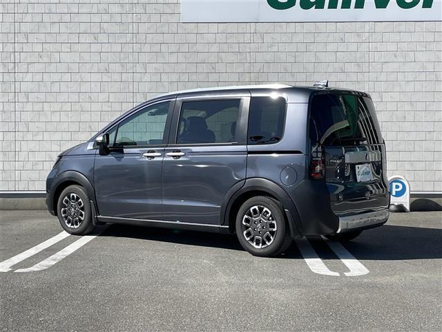 フリード e:HEVクロスター 純正9型ディスプレイナビ(フルセグTV/BT) バックカメラ ホンダセンシング コーナーセンサー レーダークルコン 両側パワスラ 前後ドラレコ ETC BSM シートヒーター 純正LEDヘッドライト(34枚目)