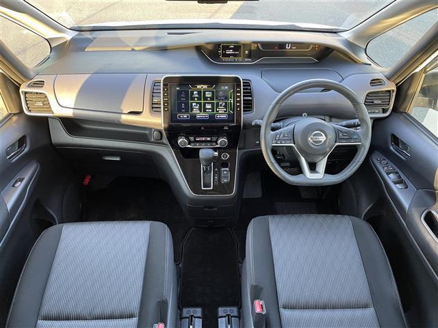 セレナ ハイウェイスターV 純正10型SDナビ(フルセグTV/CD/DVD/BT/HDMI)アラウンドビューモニター 後席モニター プロパイロット BSM 両側パワスラ ドラレコ ETC デジタルインナーミラー 純正LED(3枚目)