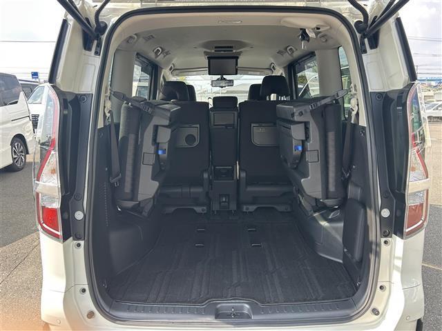 セレナ ハイウェイスターV 純正10型SDナビ(フルセグTV・CD・DVD・BT) アラウンドビューモニター プロパイロット エマージェンシーブレーキ コーナーセンサー BSM 両側パワスラ 純正前後ドラレコ ETC(16枚目)