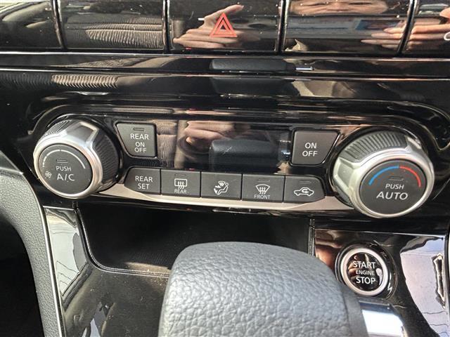 セレナ ハイウェイスターV 純正10型SDナビ(フルセグTV・CD・DVD・BT) アラウンドビューモニター プロパイロット エマージェンシーブレーキ コーナーセンサー BSM 両側パワスラ 純正前後ドラレコ ETC(22枚目)