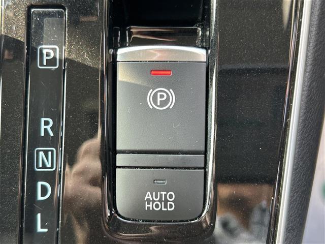 セレナ ハイウェイスターV 純正10型SDナビ(フルセグTV・CD・DVD・BT) アラウンドビューモニター プロパイロット エマージェンシーブレーキ コーナーセンサー BSM 両側パワスラ 純正前後ドラレコ ETC(23枚目)