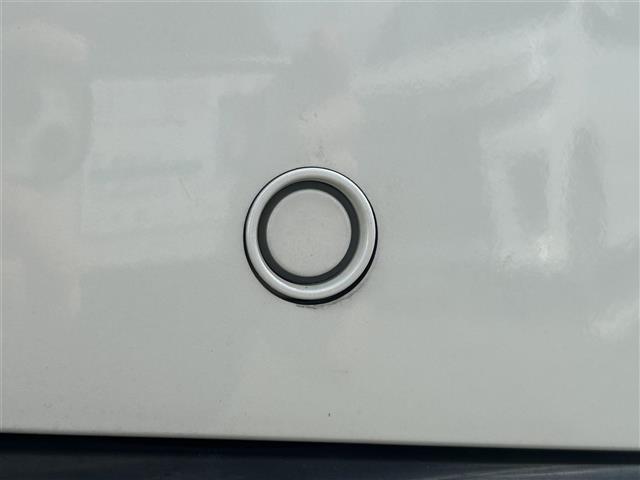 セレナ ハイウェイスターV 純正10型SDナビ(フルセグTV・CD・DVD・BT) アラウンドビューモニター プロパイロット エマージェンシーブレーキ コーナーセンサー BSM 両側パワスラ 純正前後ドラレコ ETC(39枚目)