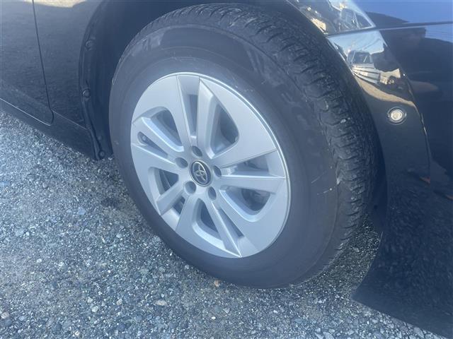 プリウス Sセーフティプラス 純正9型ナビ DVD BT フルセグ バックカメラ スマートキー ETC クルコン LED 衝突軽減ブレーキ 前後ドライブレコーダー レーンキープアシスト パーキングアシスト ウィンカーミラー フォグ(21枚目)