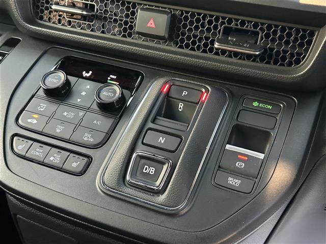 ステップワゴン e:HEVスパーダ プレミアムライン 純正11.4型SDナビ(フルセグTV/CD/DVD/BT) アラウンドビュー ホンダセンシング 後席フリップダウンモニター コーナーセンサー 両側パワスラ クルコン ドラレコ ETC シートヒーター(11枚目)