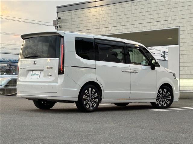 ステップワゴン e:HEVスパーダ プレミアムライン 純正11.4型SDナビ(フルセグTV/CD/DVD/BT) アラウンドビュー ホンダセンシング 後席フリップダウンモニター コーナーセンサー 両側パワスラ クルコン ドラレコ ETC シートヒーター(33枚目)