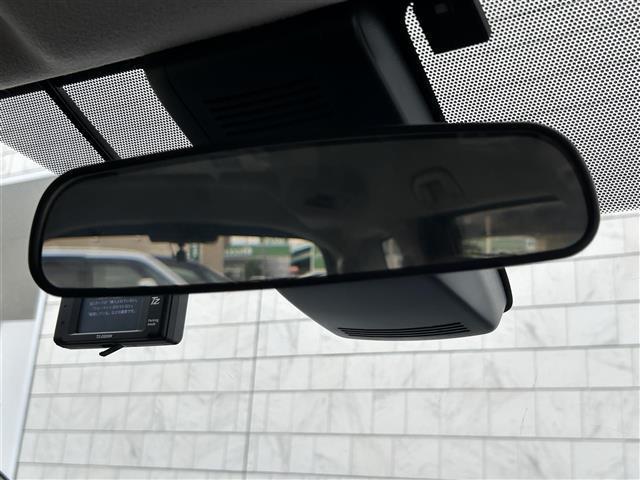 シエンタ ハイブリッドＧ　クエロ　純正９型ＳＤナビ（フルセグＴＶ／ＣＤ／ＤＶＤ／ＢＴ）　バックカメラ　トヨタセーフティ　コーナーセンサー　両側パワスラ　クルコン　ドラレコ２．０　ＥＴＣ　ＵＳＢ　ＨＤＭＩ　純正ＬＥＤ　プッシュスタート（29枚目）