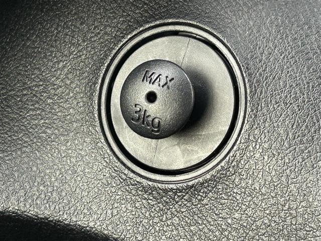 シエンタ ハイブリッドＧ　クエロ　純正９型ＳＤナビ（フルセグＴＶ／ＣＤ／ＤＶＤ／ＢＴ）　バックカメラ　トヨタセーフティ　コーナーセンサー　両側パワスラ　クルコン　ドラレコ２．０　ＥＴＣ　ＵＳＢ　ＨＤＭＩ　純正ＬＥＤ　プッシュスタート（30枚目）