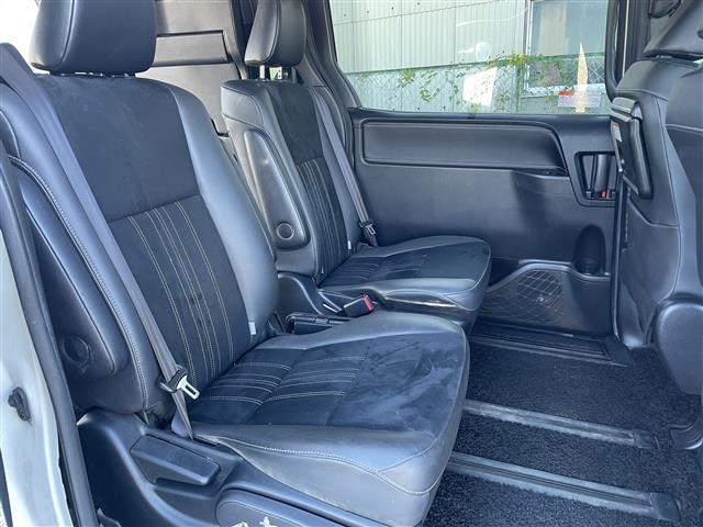 エスクァイア Gi プレミアムパッケージ ブラックテーラード(17枚目)