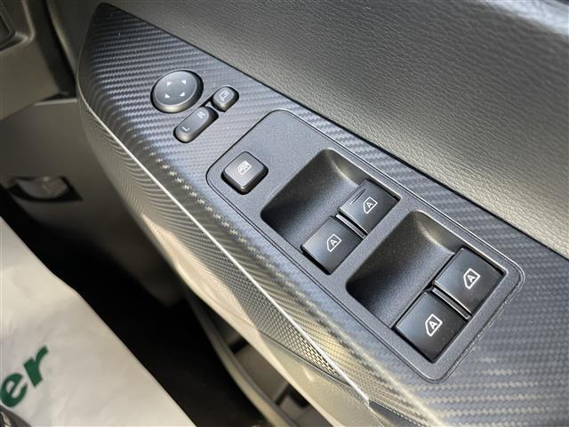 デリカD:5 P 純正10.1型SDナビ(フルセグTV/CD/DVD/BT) アラウンドビュー ブラインドスポット オートホールド ドラレコ 両側電動 クルコン ETC 電動リア ハンドルヒーター USB 純正LED(30枚目)