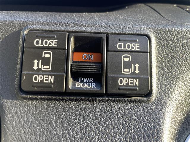 シエンタ ハイブリッドG クエロ 純正9型SDナビ【フルセグTV・CD・DVD・BT】 全方位バックカメラ トヨタセーフティー コーナーセンサー 両側パワスラ クルーズコントロール ドライブレコーダー【前後】 ETC USBポート 純(7枚目)