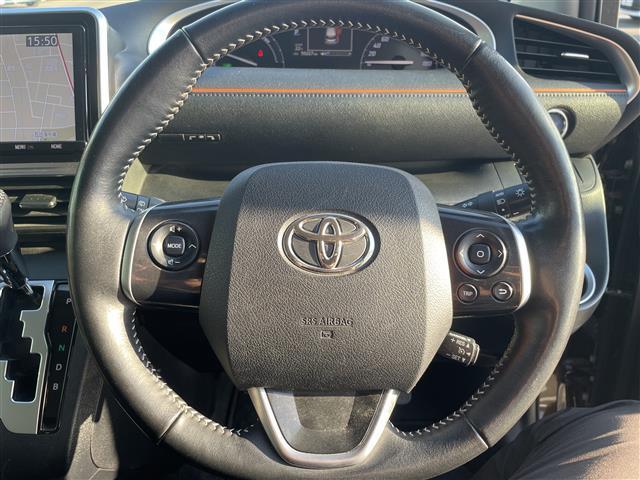 シエンタ ハイブリッドG クエロ 純正9型SDナビ【フルセグTV・CD・DVD・BT】 全方位バックカメラ トヨタセーフティー コーナーセンサー 両側パワスラ クルーズコントロール ドライブレコーダー【前後】 ETC USBポート 純(10枚目)