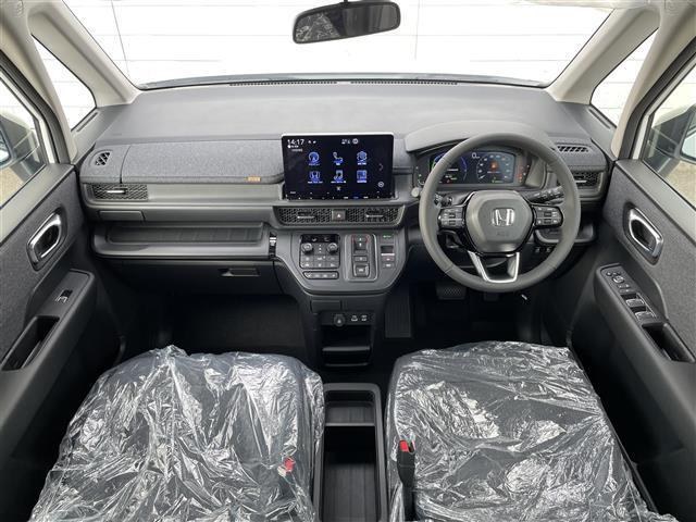 ステップワゴン e:HEVエアー EX 登録済み未使用車 純正11.4型SDナビ(フルセグTV/CD/DVD/BT)バックカメラ ホンダセンシング コーナーセンサー レーダークルコン 両側パワスラ 電動リアゲート シートヒーター オットマン(3枚目)