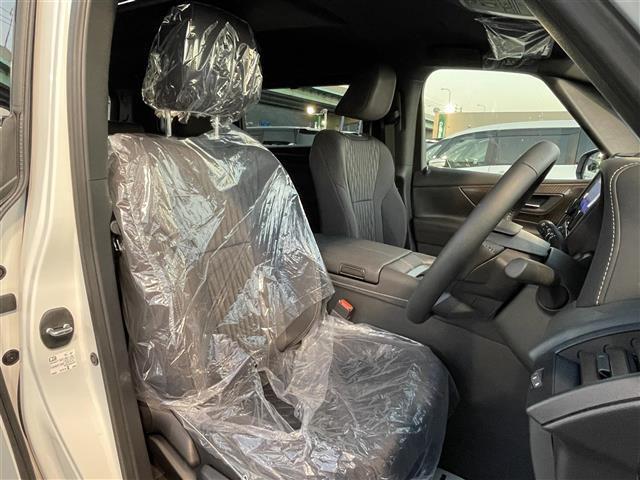 【１列目】店舗にて現車の確認も頂けます！　最新ナビ（フルセグ・ＤＶＤ再生）もご案内しております。カロッツェリア・アルパイン・イクリプスのカーナビを取扱っています！