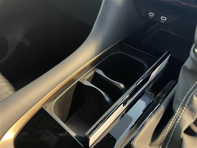 店舗にて現車の確認もいただけますので、お電話で在庫のご確認の上是非ご来店くださいませ！！！