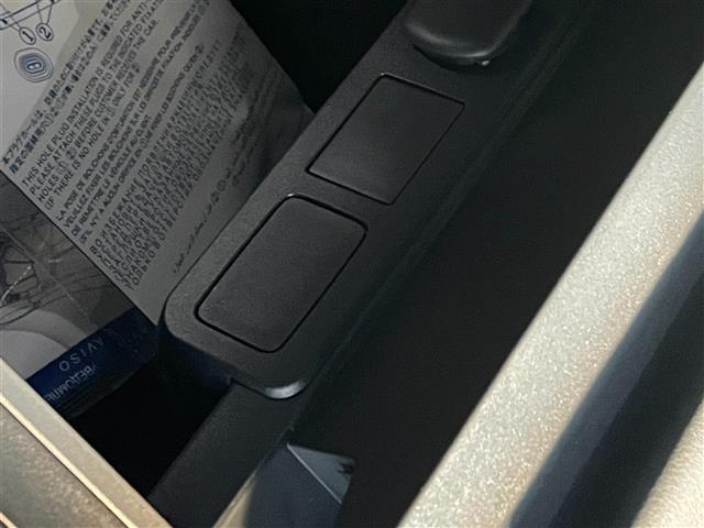 店舗にて現車の確認もいただけますので、お電話で在庫のご確認の上是非ご来店くださいませ！！！