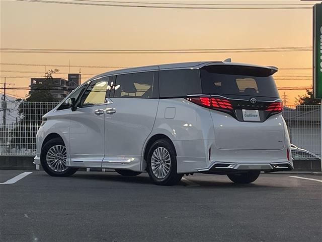 店舗にて現車の確認もいただけますので、お電話で在庫のご確認の上是非ご来店くださいませ！！！