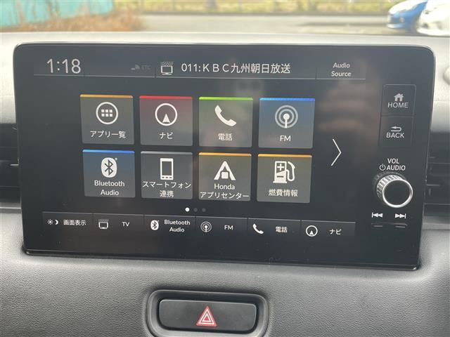 ヴェゼル ｅ：ＨＥＶ　Ｚ　純正９型ディスプレイオーディオ【ナビ・ＢＴ・フルセグＴＶ】　バックカメラ　ホンダセンシング　コーナーセンサー　ＭＴモード付ＡＴ　ブラインドスポット　レーダークルコン　社外ドライブレコーダー前後　シート（2枚目）
