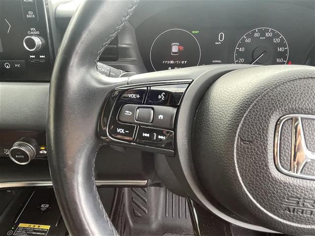 ヴェゼル ｅ：ＨＥＶ　Ｚ　純正９型ディスプレイオーディオ【ナビ・ＢＴ・フルセグＴＶ】　バックカメラ　ホンダセンシング　コーナーセンサー　ＭＴモード付ＡＴ　ブラインドスポット　レーダークルコン　社外ドライブレコーダー前後　シート（5枚目）