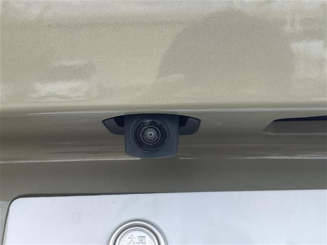 ヴェゼル ｅ：ＨＥＶ　Ｚ　純正９型ディスプレイオーディオ【ナビ・ＢＴ・フルセグＴＶ】　バックカメラ　ホンダセンシング　コーナーセンサー　ＭＴモード付ＡＴ　ブラインドスポット　レーダークルコン　社外ドライブレコーダー前後　シート（21枚目）