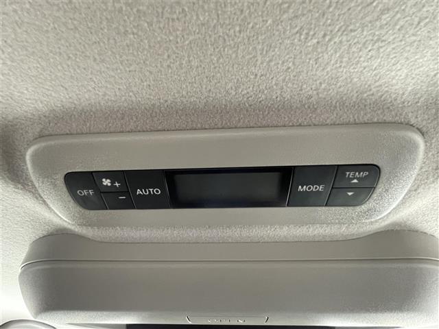 エルグランド ３５０ハイウェイスターアーバンクロム　純正１０型ＳＤナビ（フルセグＴＶ／ＣＤ／ＤＶＤ／ＢＴ）　全方位　コーナーセンサー　ブラインドスポット　Ｗサンルーフ　フリップダウンモニター　クルコン　助手席オットマン　ドラレコ　電動リア　ＥＴＣ（29枚目）