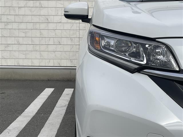 フリードハイブリッド ハイブリッド・Ｇホンダセンシング　純正７型ＳＤナビ（フルセグＴＶ／ＣＤ／ＤＶＤ／ＢＴ）バックカメラ　ホンダセンシング　コーナーセンサー（後方）　両側パワスラ　レーダークルコン　前後ドラレコ　ＥＴＣ　シートヒーター純正ＬＥＤヘッドライト（18枚目）