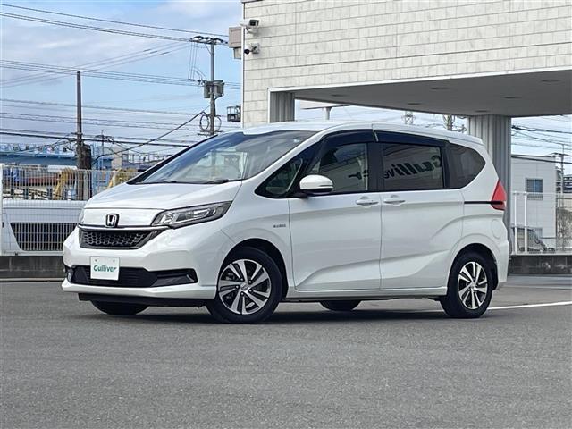 フリードハイブリッド ハイブリッド・Ｇホンダセンシング　純正７型ＳＤナビ（フルセグＴＶ／ＣＤ／ＤＶＤ／ＢＴ）バックカメラ　ホンダセンシング　コーナーセンサー（後方）　両側パワスラ　レーダークルコン　前後ドラレコ　ＥＴＣ　シートヒーター純正ＬＥＤヘッドライト（33枚目）