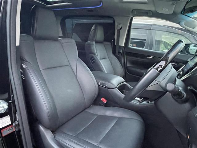 アルファード 2.5S Cパッケージ 純正9型ディスプレイオーディオ(フルセグTV・CD・DVD・BT) ツインサンルーフ バックカメラ フリップダウンモニター Wサンルーフ 三眼LED シーケンシャルウインカー トヨタセーフティセンス(12枚目)